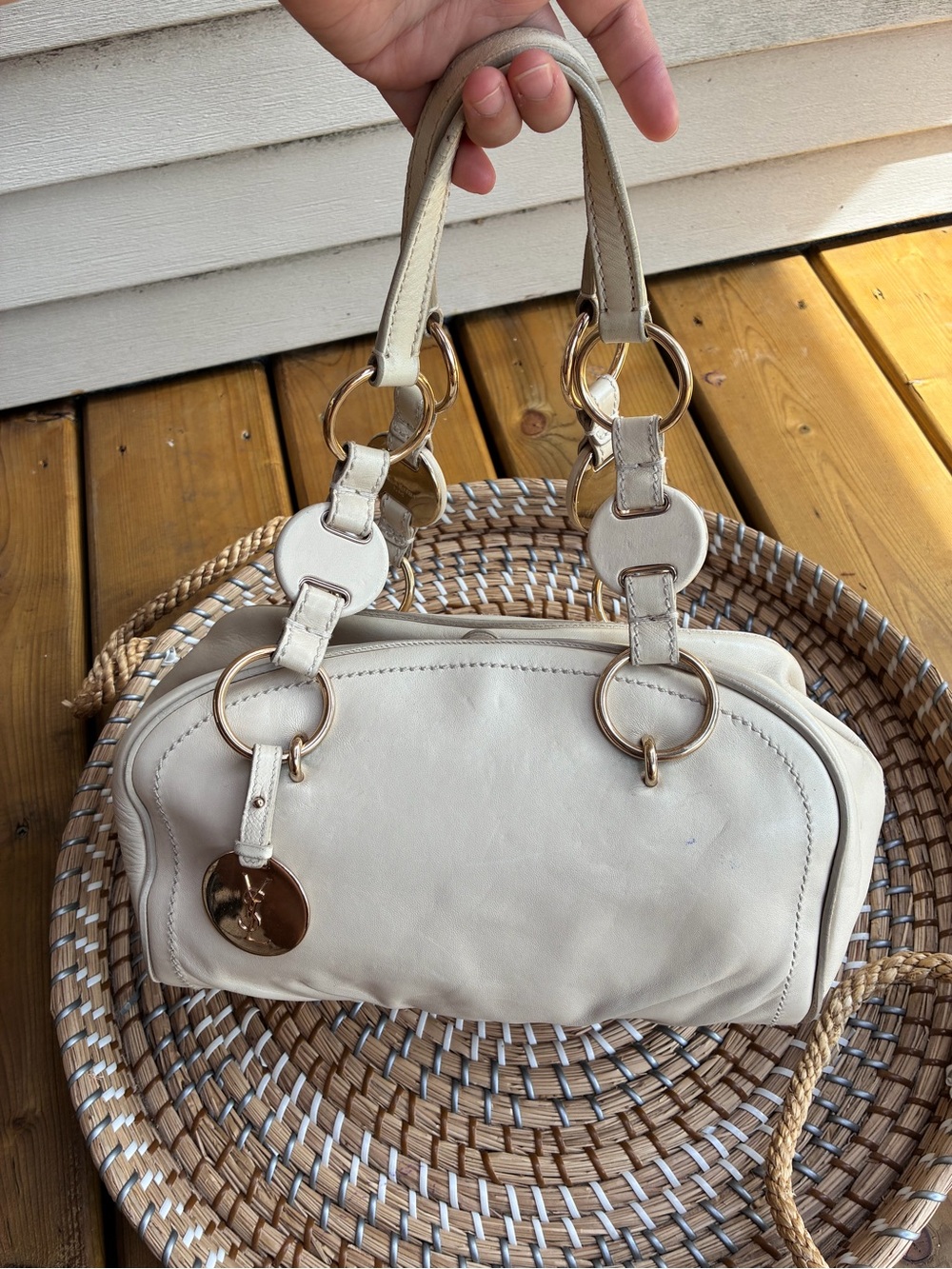 Rare vintage !!! Ysl cream Shoulder Bag with Gold rings